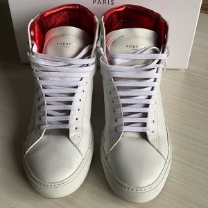 Givenchy Paris white high top with red inside and top! Duster included sz 10.5